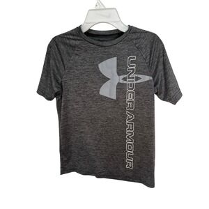 Under Armour Youth Boys XL Loose HeatGear Athletic Training T-Shirt‎ Top Gray